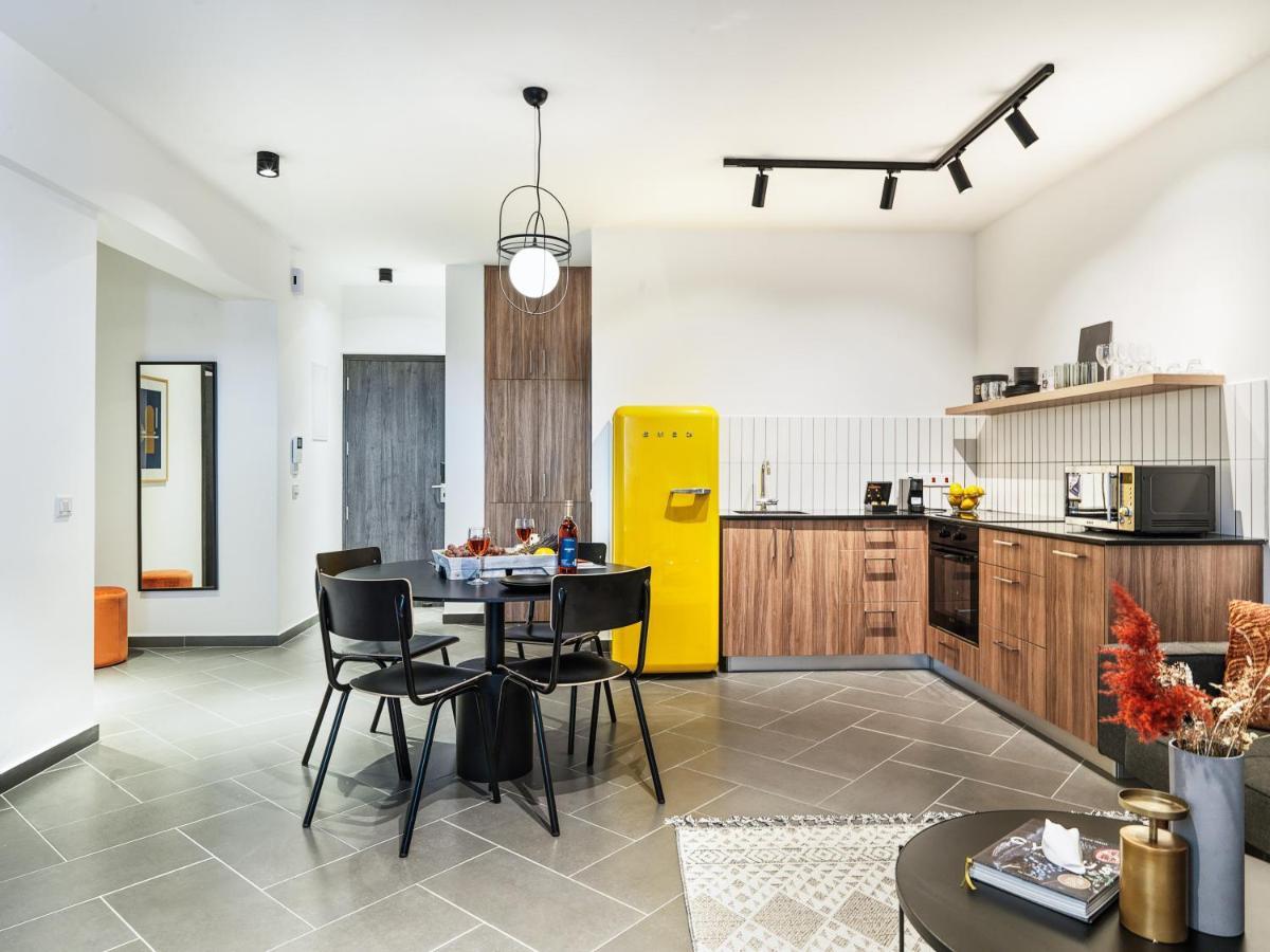 Liv Urban Suites Larnaca Exterior foto
